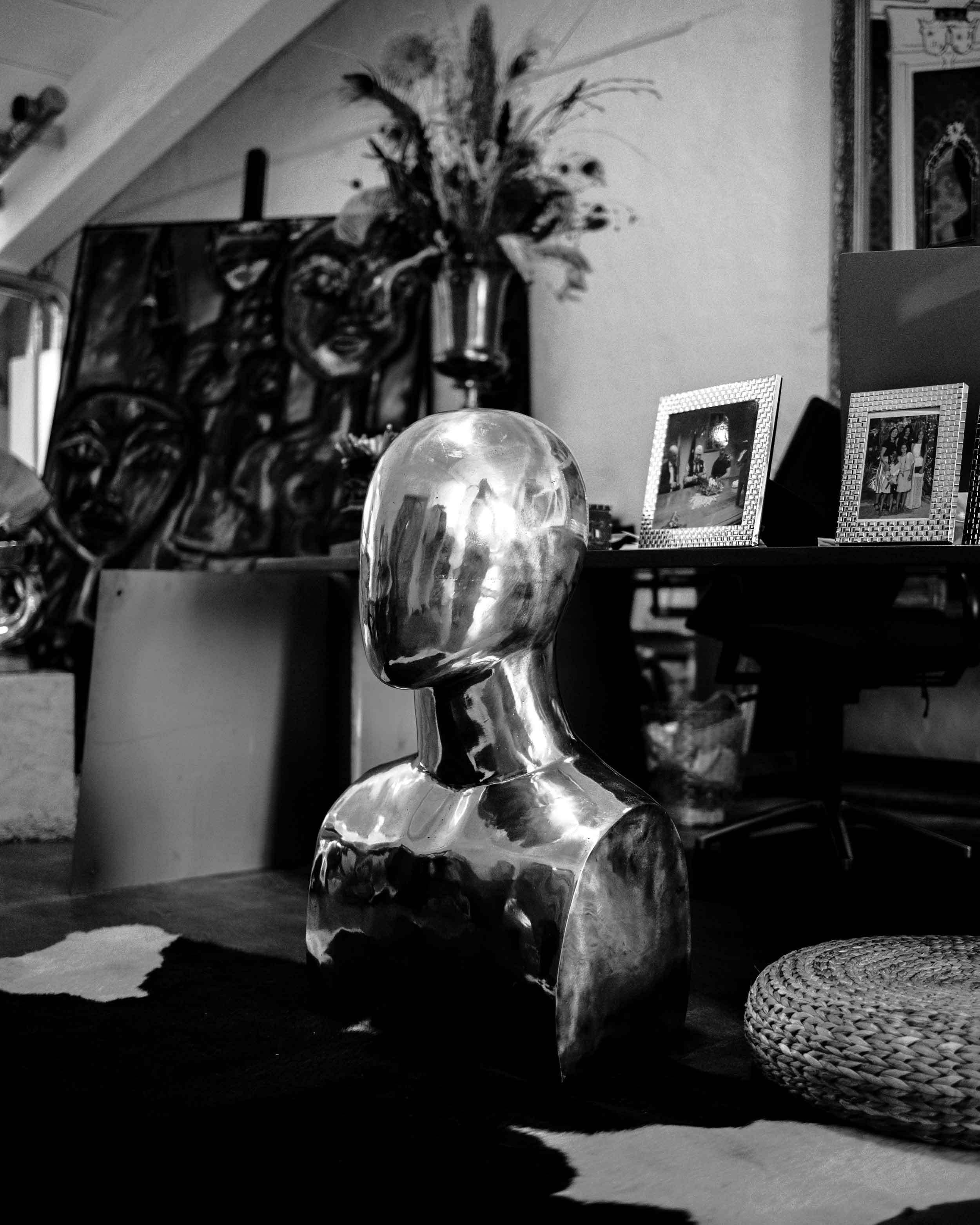 Byst skulptur i ett hem