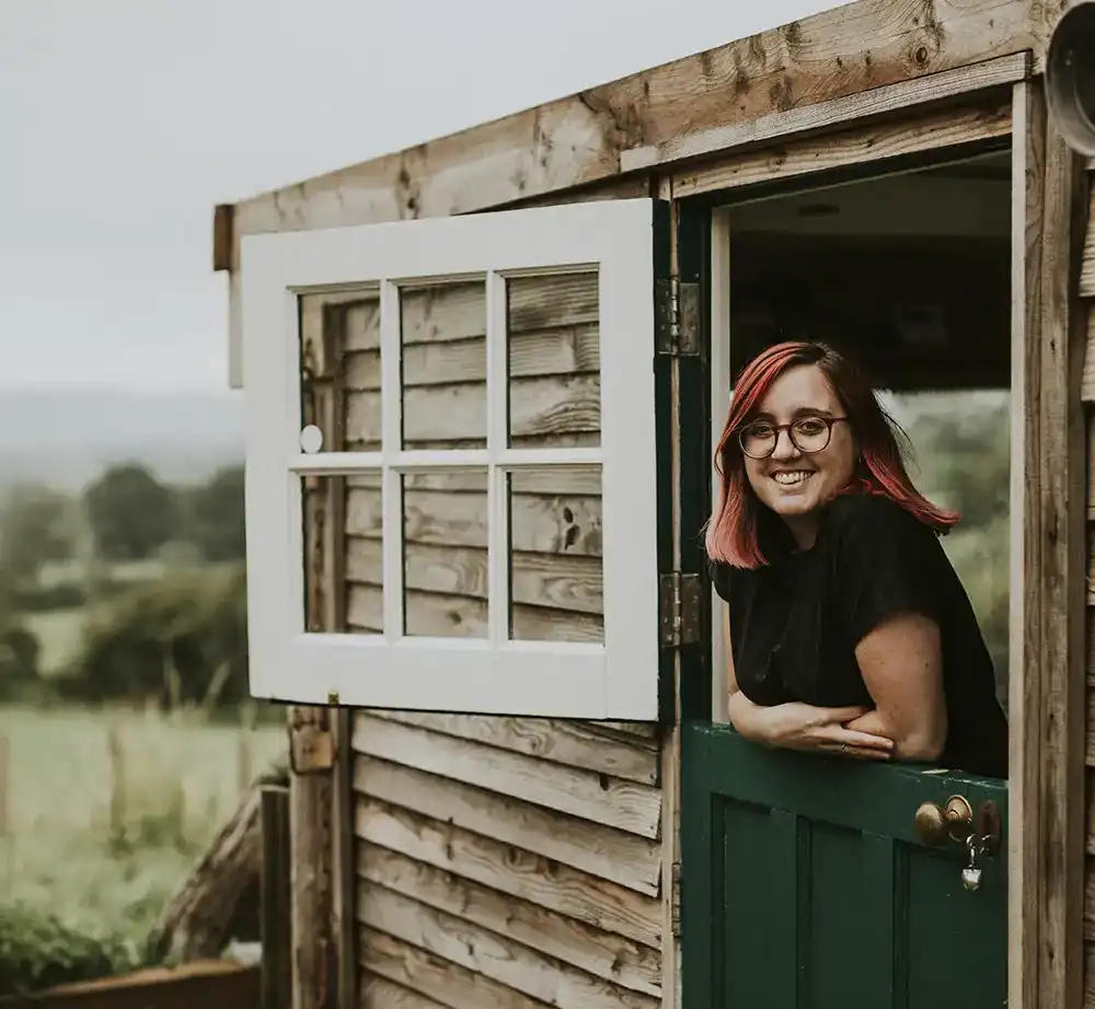 attefallshus med tjej