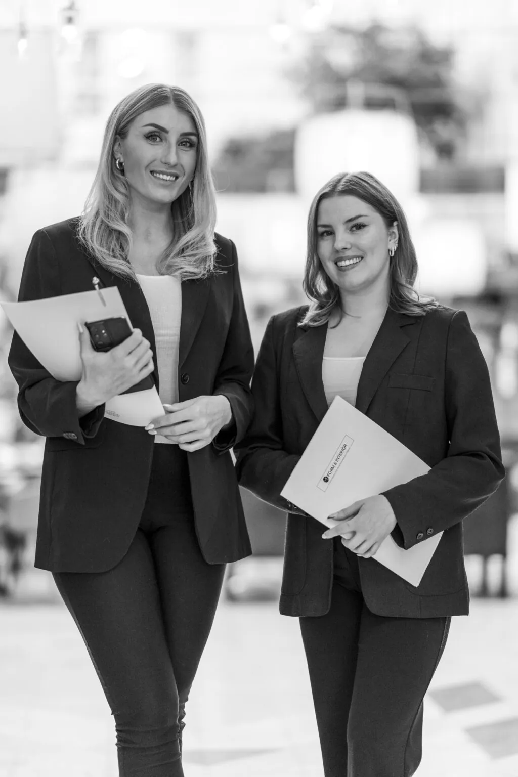 Michelle med kollega, porträtt