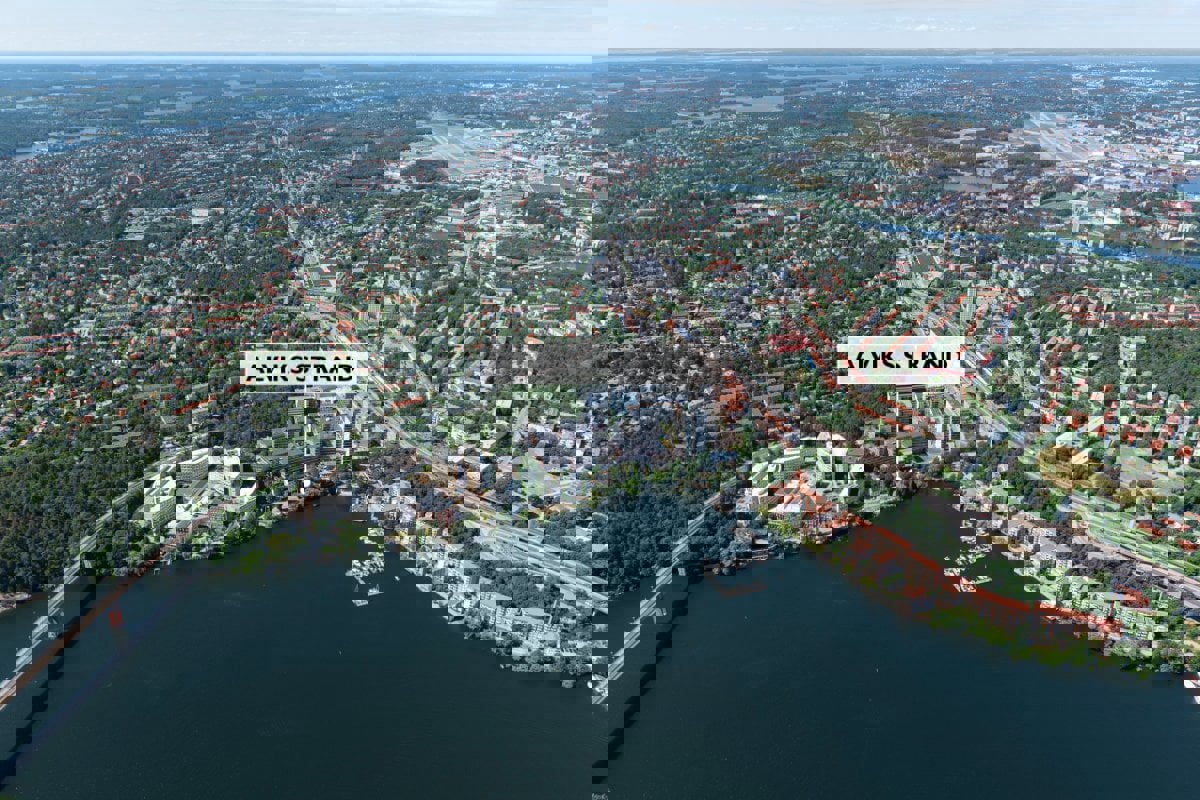 Alviks strand flygfoto nyproduktion