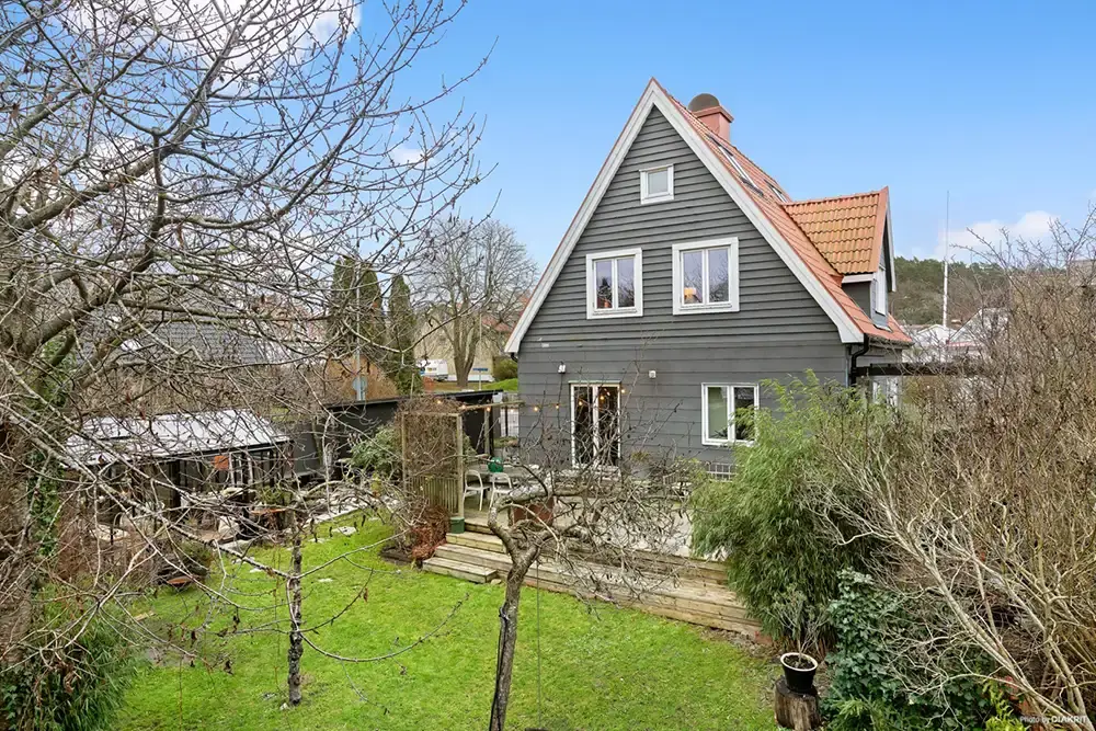 villa till salu påvelund