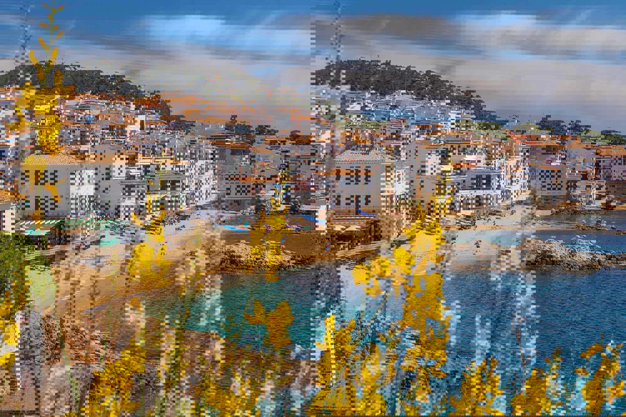 Bostadsområde vid stranden, spanien, spansk strand