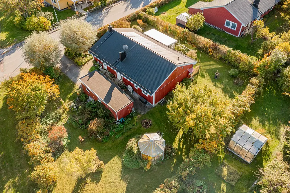 Flygfoto på trädgård