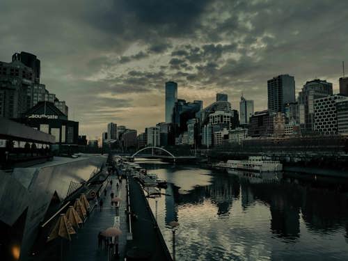 bo i australien, bo utomlands, båt,