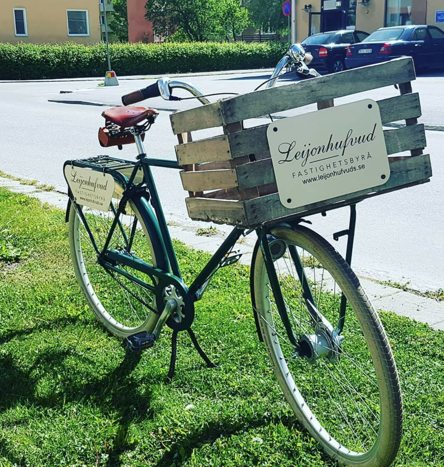 cykel med låda och stripe
