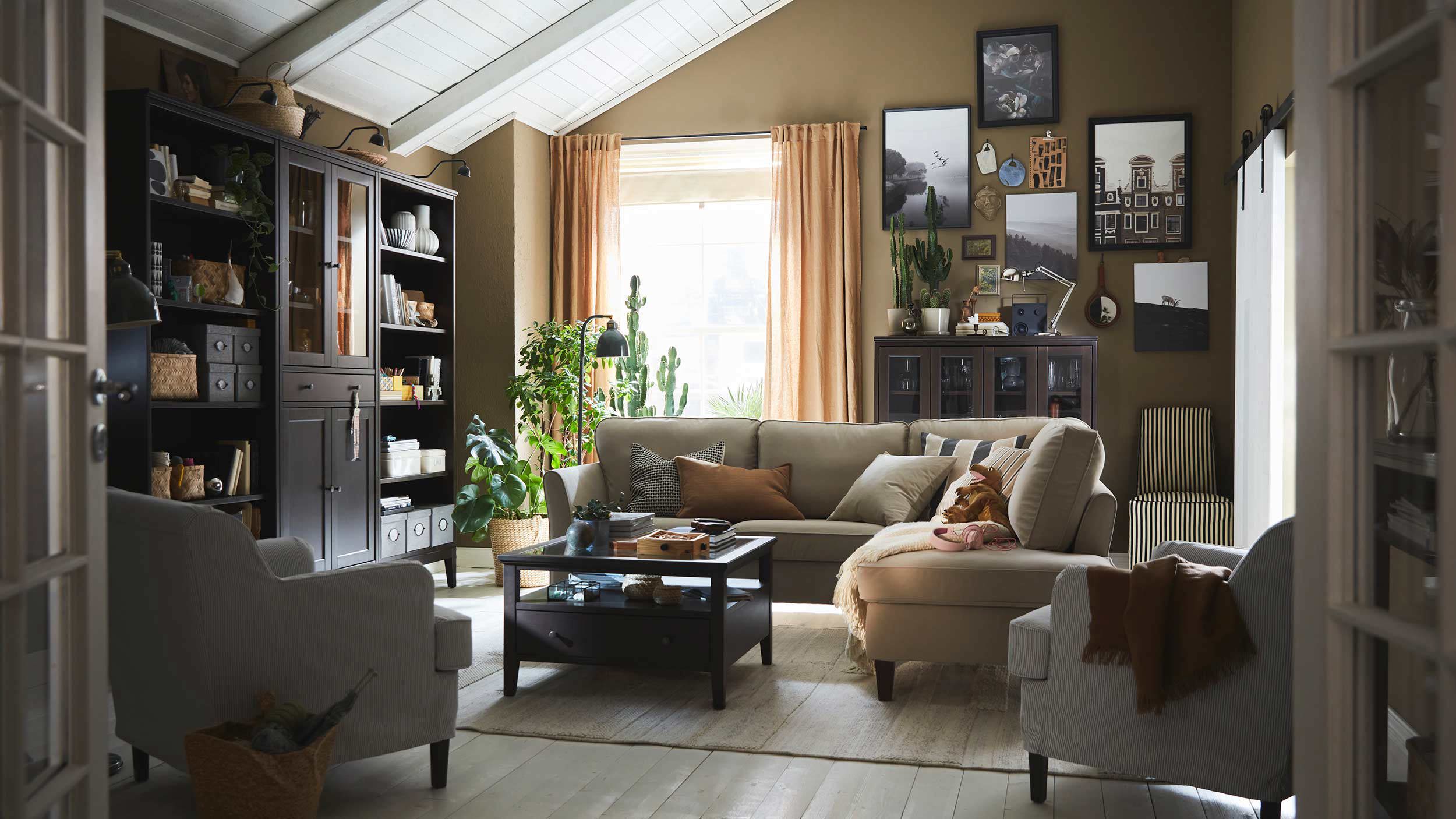 perikofärgad inredning, modern inredning